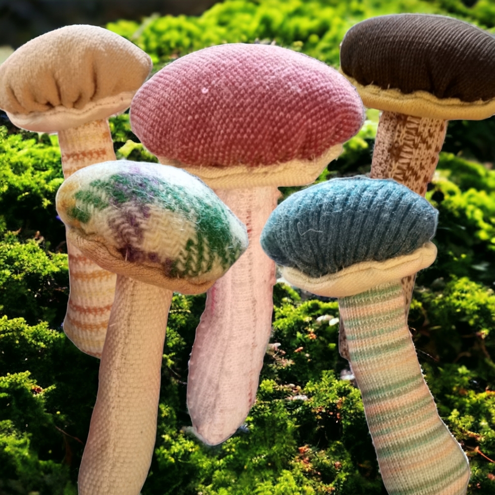Handmade Plush Mushrooms Autumn Decor Shroom Ornaments